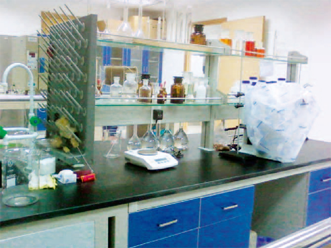 高?？蒲泻献? ></div>
					</div>
					<div   id=