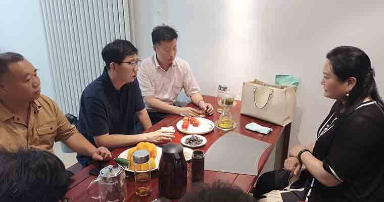 主要領(lǐng)導(dǎo)題詞